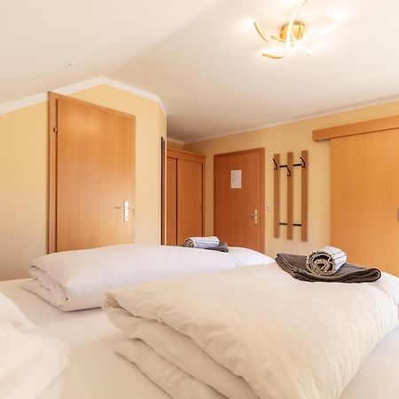 Haus Pitzer/Apartments Troicher シュラートミンク エクステリア 写真
